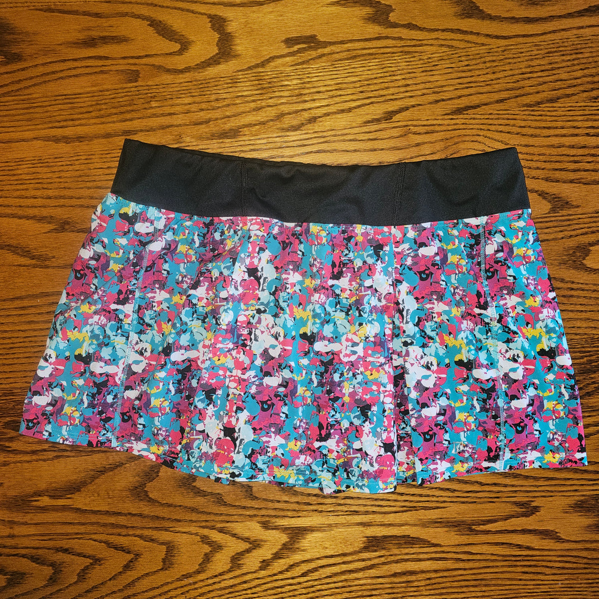 Skirt Sports Jette Skirt - Holiday print - Medium