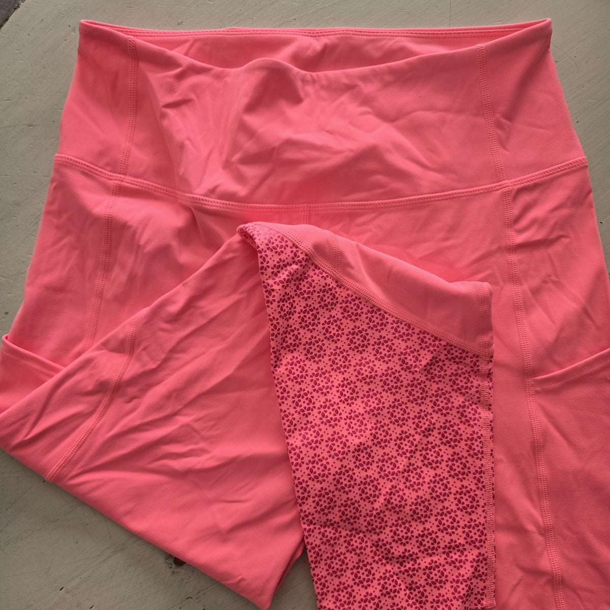 Zyia Tights - Pink - Medium