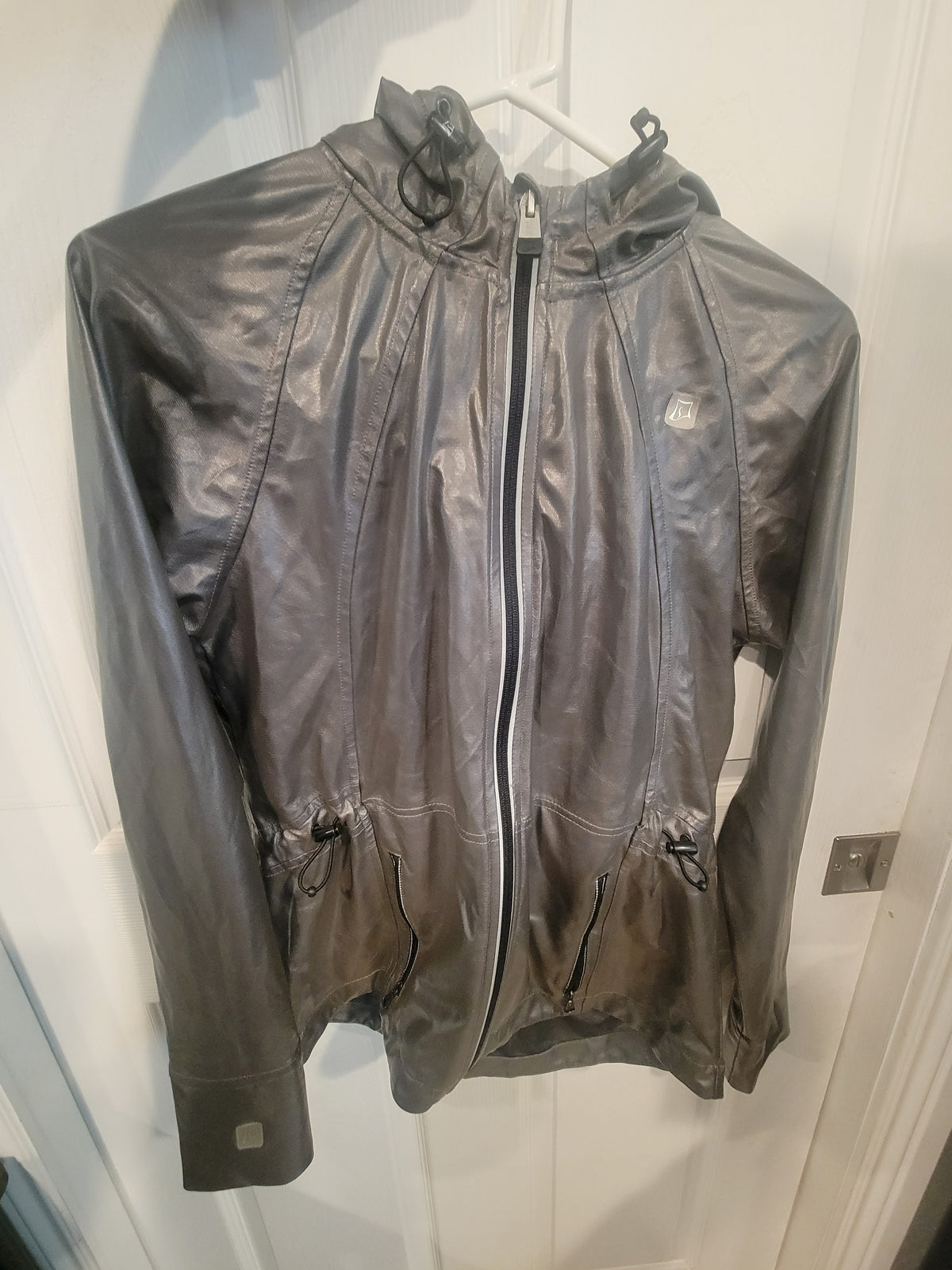 Skirt Sports Convert to Skirt Windbreaker jacket size small