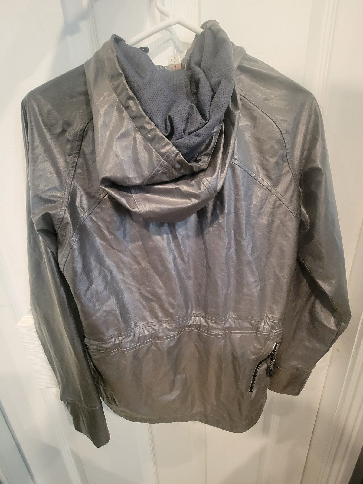 Skirt Sports Convert to Skirt Windbreaker jacket size small