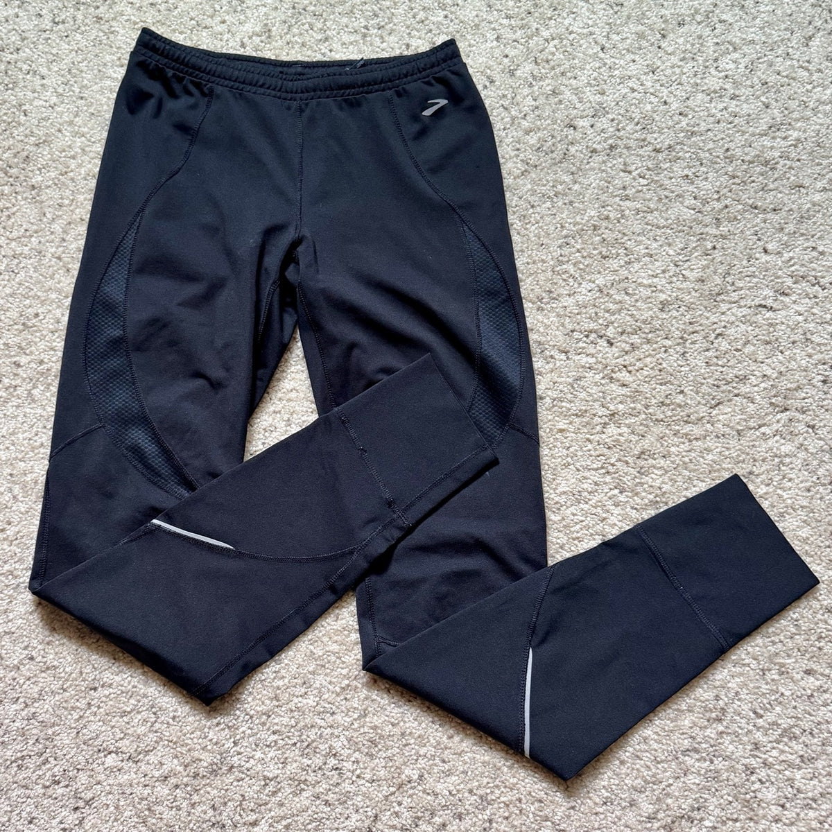 Brooks Women's Running Tights with Cuffs - Black - XS