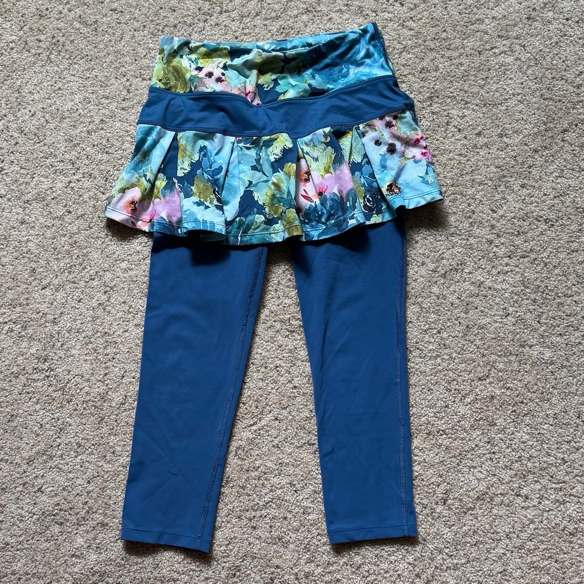 Skirt Sports Lioness Capri Skirt - Blue Print - XS