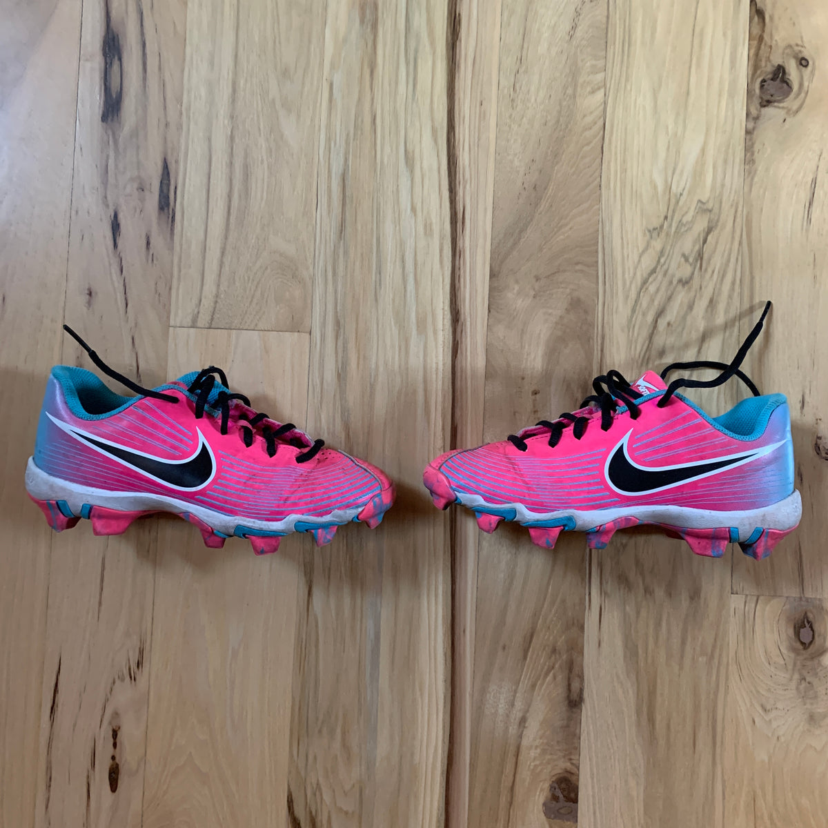 Nike Kids Sports Cleats - Big Kids 4