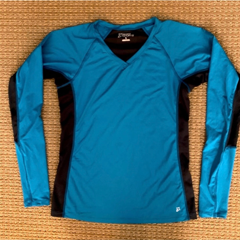 Skirt Sports Free Flow Long Sleeve - Small