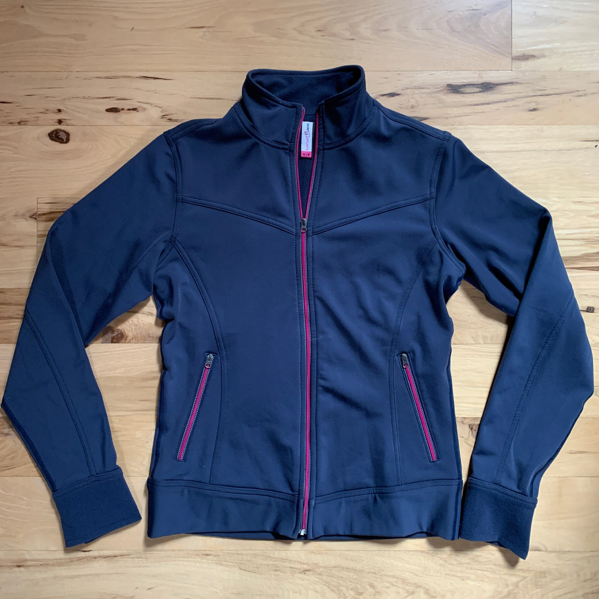 Skirt Sports 10:05 Jacket - Rare find - Small