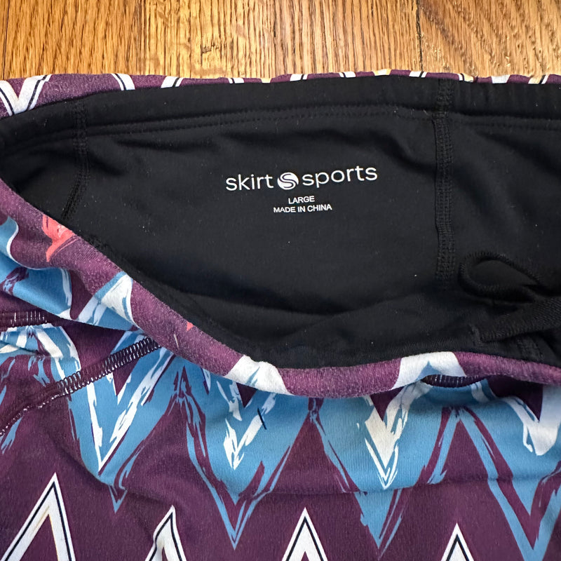 SkirtSports Wonderluxe Skirted Leggings, Sidewinder Print, Size L