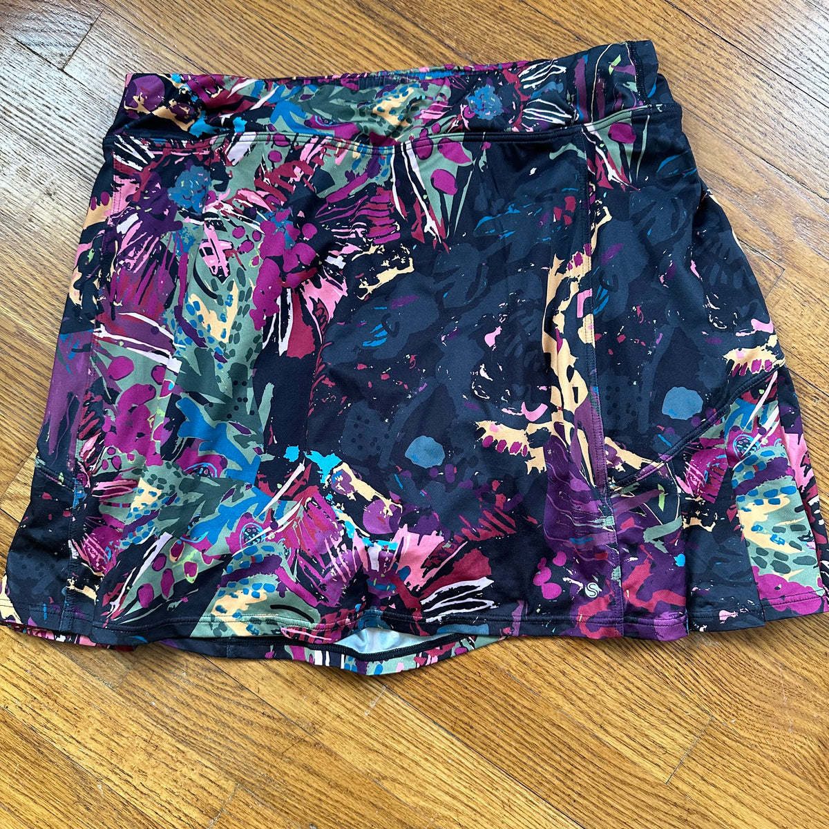 Jaguar Skirt, Bloom Print, Size L