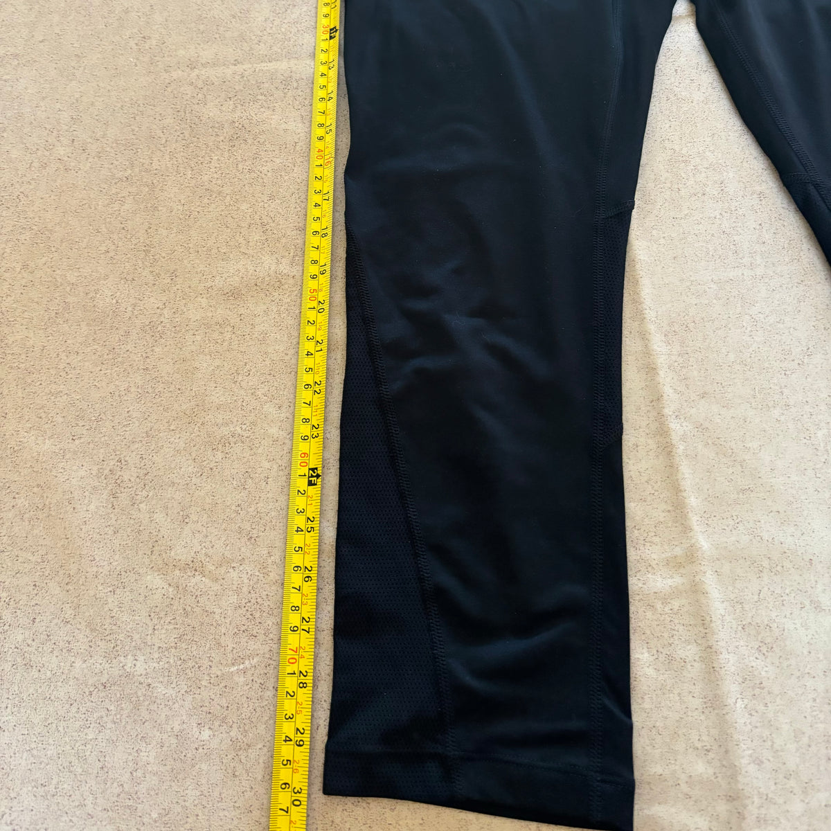 Nike knicker running pants large