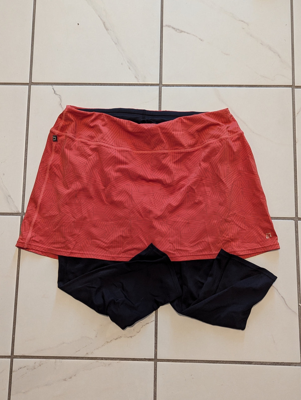 Skirt Sports Lotta Breeze Capri - Reflective Orange - Large